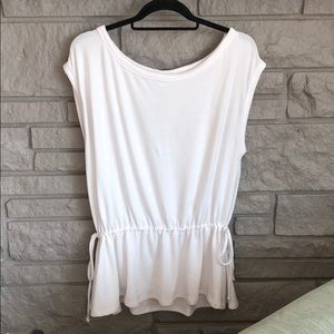 Classic white GAP top! NWTs!!!!